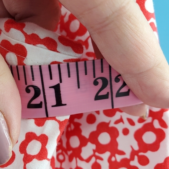 Talbots red and white flower button up top - Picture 9 of 13